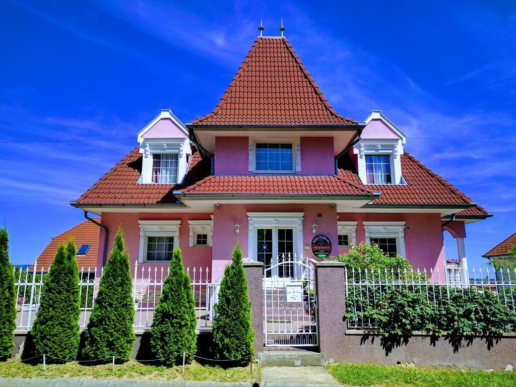 Valloris Apartments Heviz Luaran gambar